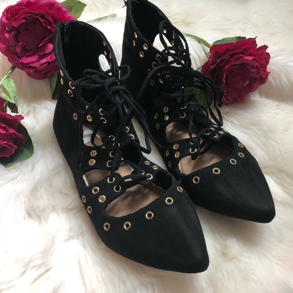 Report Black Lace Up flats Size 8